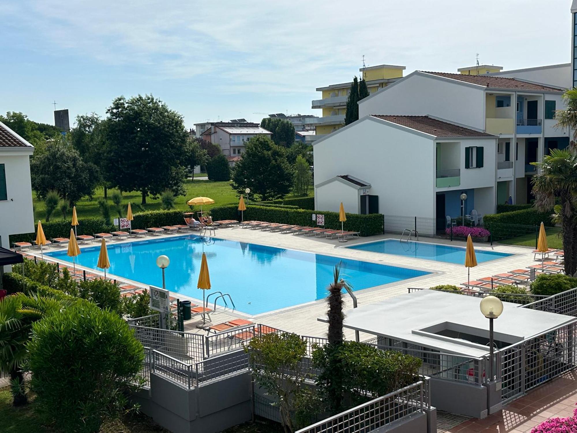 Apartment Villaggio Luna Swimmingpool- Agenzia Cocal